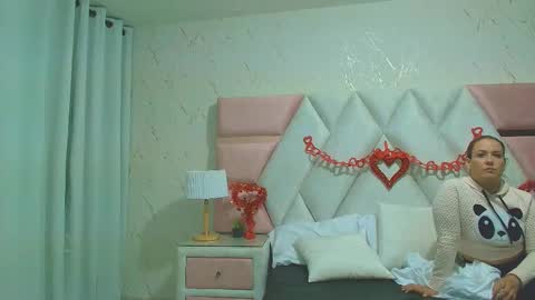 Snapshot of anastasia_marco chatting on 02.16.25 anastasia_marco online show from 02.16.25