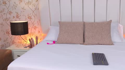 Mia online show from 10.01.25