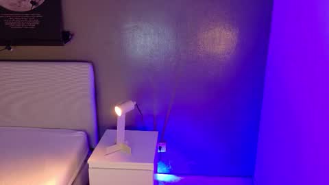 Kendra  online show from 11.28.25