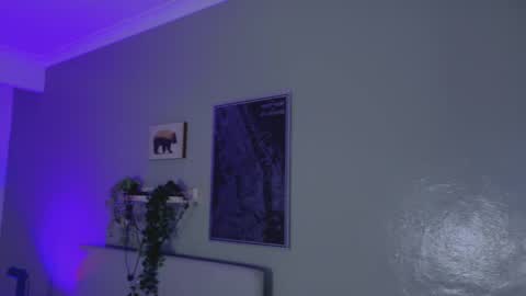 Kendra  online show from 03.30.26