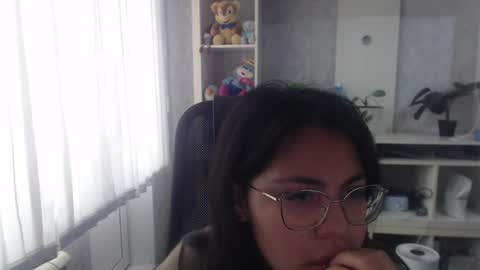 Snapshot of anda_here chatting on 06.23.26 Anda online show from 06.23.26