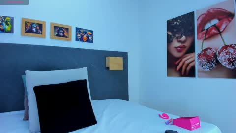 Andrea online show from 04.20.26