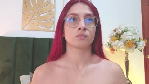 Andra Cyrus online show from 09.19.25