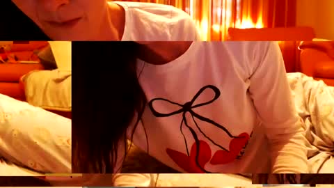 Snapshot of andrasweetie chatting on 07.06.26 Andra online show from 07.06.26