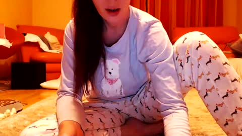 Snapshot of andrasweetie chatting on 07.07.26 Andra online show from 07.07.26