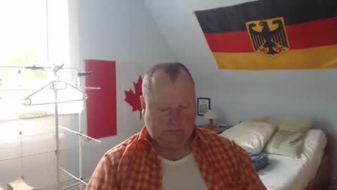 Snapshot of andre124231 chatting on 09.08.25 Andre online show from 09.08.25