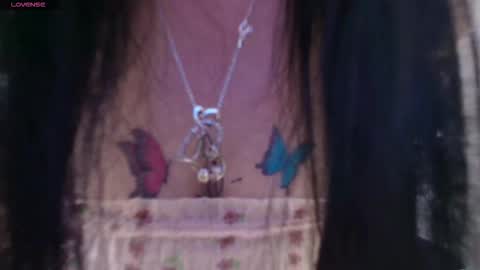 Snapshot of andre_cloefoxx_ chatting on 12.15.25 Cloe online show from 12.15.25