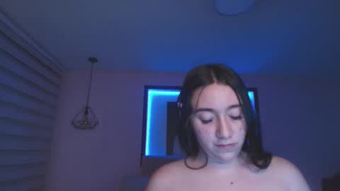 Andrea Ramos online show from 03.06.25