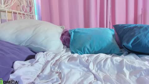 Andrea hereGMT7Mon Tue Wen ThFri Sat Su 0300am-0900am. online show from 02.03.26