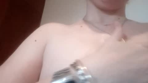 andreamartinssean2018 online show from 05.03.26