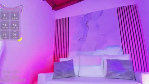 Snapshot of andreandtatty chatting on 11.22.25 Hi im Tatty Heaven online show from 11.22.25