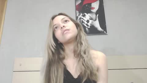 andreau 19 online show from 01.30.25