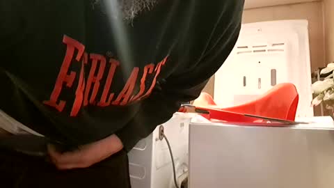 Snapshot of andrecool979 chatting on 01.06.25 Andre online show from 01.06.25