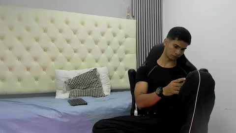 andres_stud online show from 03.04.26