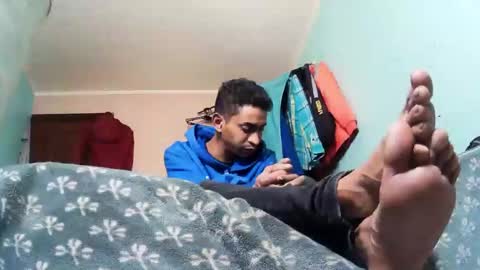 andrescaraballo18 online show from 10.18.25