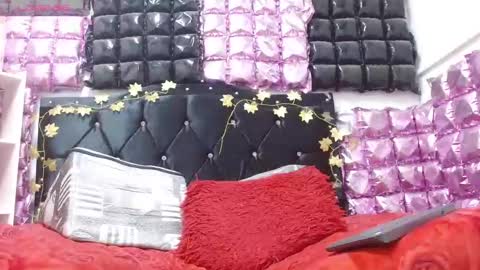 Snapshot of andresdark_07 chatting on 12.14.25 andresdark_07 online show from 12.14.25