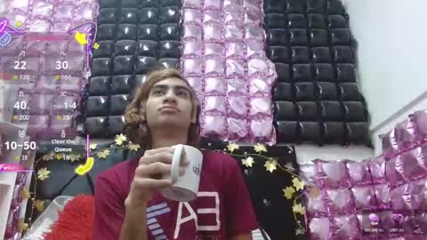Snapshot of andresdark_07 chatting on 12.23.25 andresdark_07 online show from 12.23.25