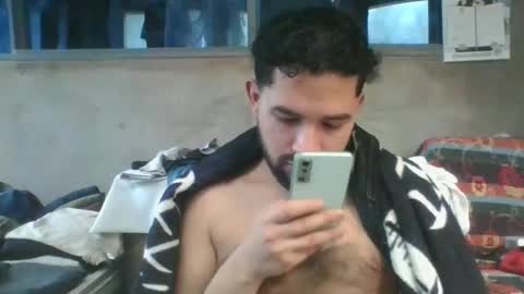Snapshot of andresi00 chatting on 12.05.25 andresi00 online show from 12.05.25