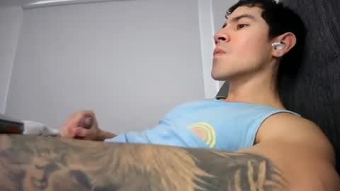 Snapshot of andresjuan92 chatting on 07.21.26 onlyfanscallmegotter online show from 07.21.26