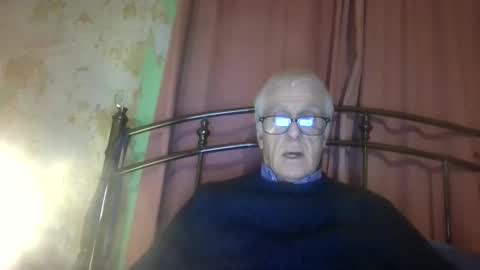 Snapshot of andrew160258 chatting on 12.20.25 Andrew online show from 12.20.25