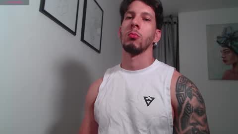 Snapshot of andrew_mathe chatting on 12.04.25 Andrew Mathwes online show from 12.04.25