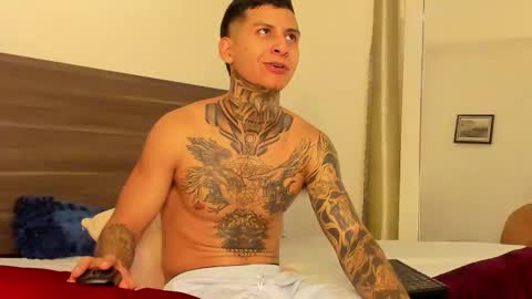 andrew_sanders69 online show from 11.28.25