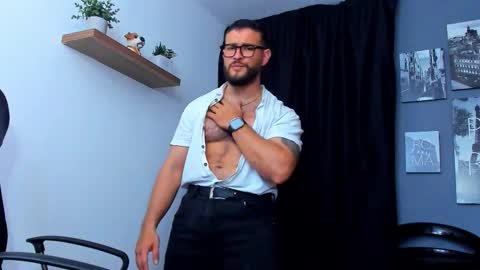 Andrew Diaz online show from 10.31.25