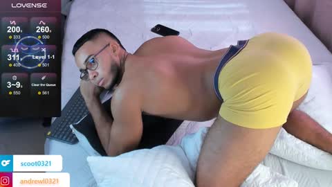 Snapshot of andrewl0321 chatting on 03.03.25 Follow me in Fansly online show from 03.03.25