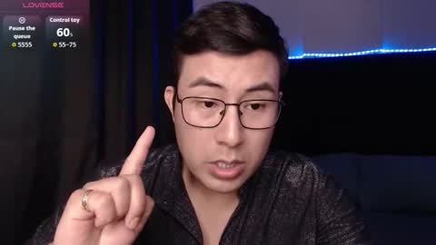 andrewmhilton_ online show from 03.05.26