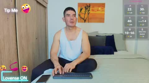 Snapshot of andrewstelee chatting on 09.09.25 andrewstelee online show from 09.09.25