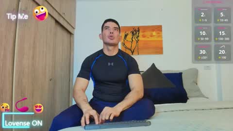 Snapshot of andrewstelee chatting on 09.14.25 andrewstelee online show from 09.14.25