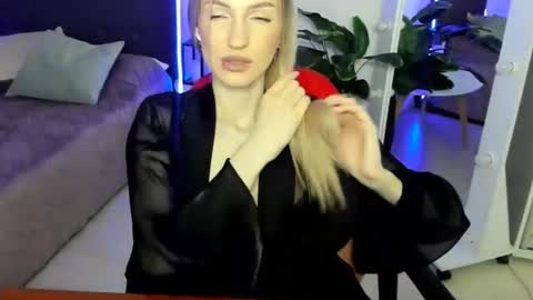 andrianabelle online show from 01.08.26