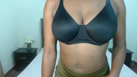 Anna online show from 12.04.25