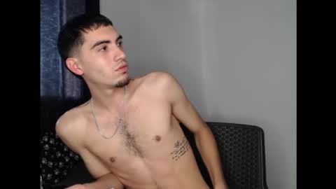 andriuhot066 online show from 12.19.24