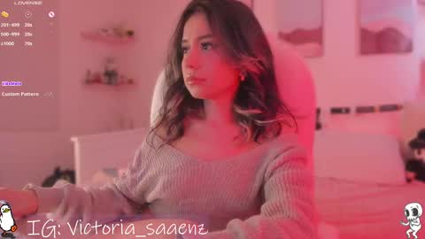 Victoria Senz  online show from 03.01.25