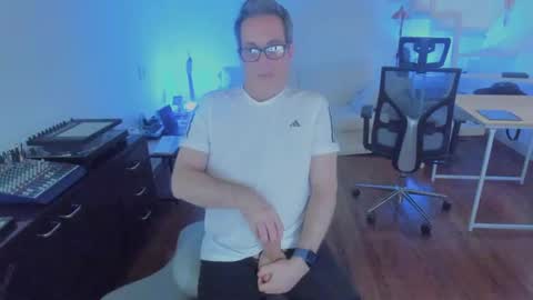 Andrew online show from 11.15.25