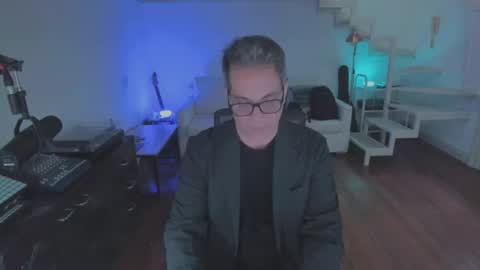 Andrew online show from 06.12.26