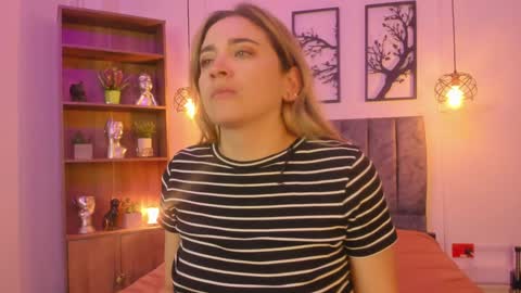 Snapshot of andy_and_emma chatting on 12.08.24 andy_and_emma online show from 12.08.24