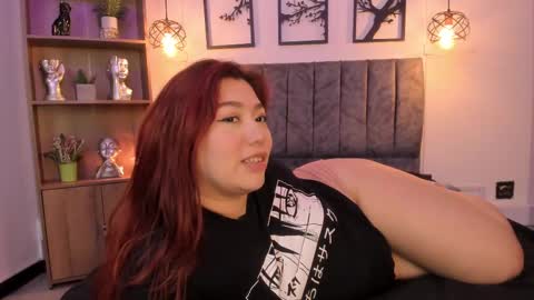 Snapshot of andy_and_emma chatting on 02.09.25 andy_and_emma online show from 02.09.25