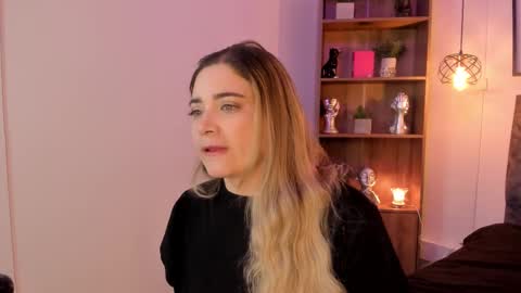 Snapshot of andy_and_emma chatting on 02.20.25 andy_and_emma online show from 02.20.25