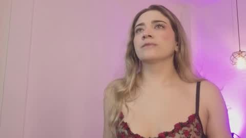 Snapshot of andy_and_emma chatting on 02.04.26 andy_and_emma online show from 02.04.26