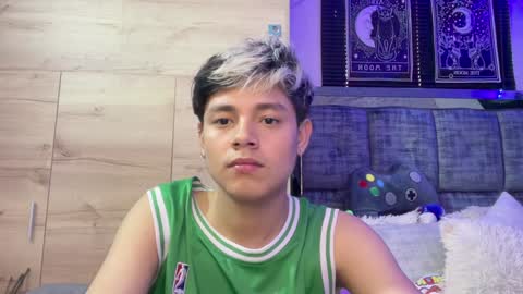 Andy online show from 12.04.24