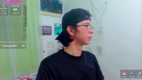 Snapshot of andy_gray01 chatting on 12.30.24 Andy Gray online show from 12.30.24