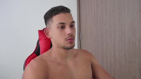 Snapshot of andy_weld chatting on 09.11.25 my onlyfans online show from 09.11.25