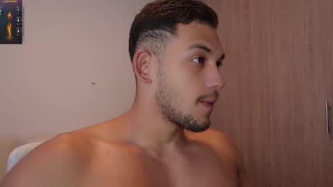 Snapshot of andy_weld chatting on 10.09.25 my onlyfans online show from 10.09.25