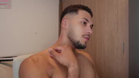 Snapshot of andy_weld chatting on 11.12.25 my onlyfans online show from 11.12.25