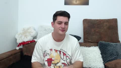 Snapshot of andyfame1 chatting on 01.06.25 Andy Fame online show from 01.06.25