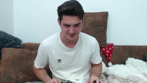 Snapshot of andyfame1 chatting on 01.21.25 Andy Fame online show from 01.21.25