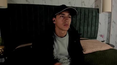 Snapshot of andyjoy_ chatting on 12.19.25 Andy Joy online show from 12.19.25