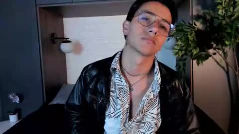 Snapshot of andyjoy_ chatting on 12.21.25 Andy Joy online show from 12.21.25